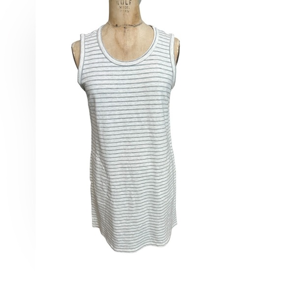 3/$20 bundle 32 degrees cool dress cover up size S gray and white stripe 1109220 - Picture 1 of 7